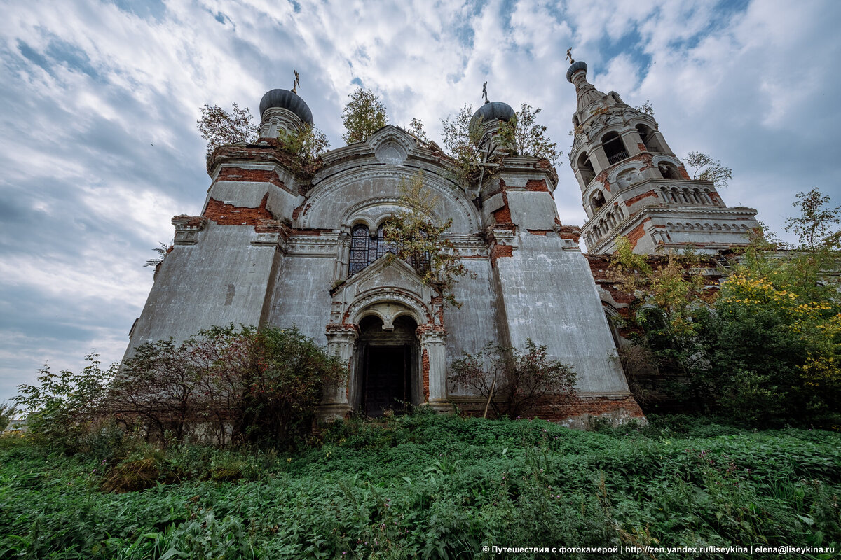 Заброшенные церкви фото