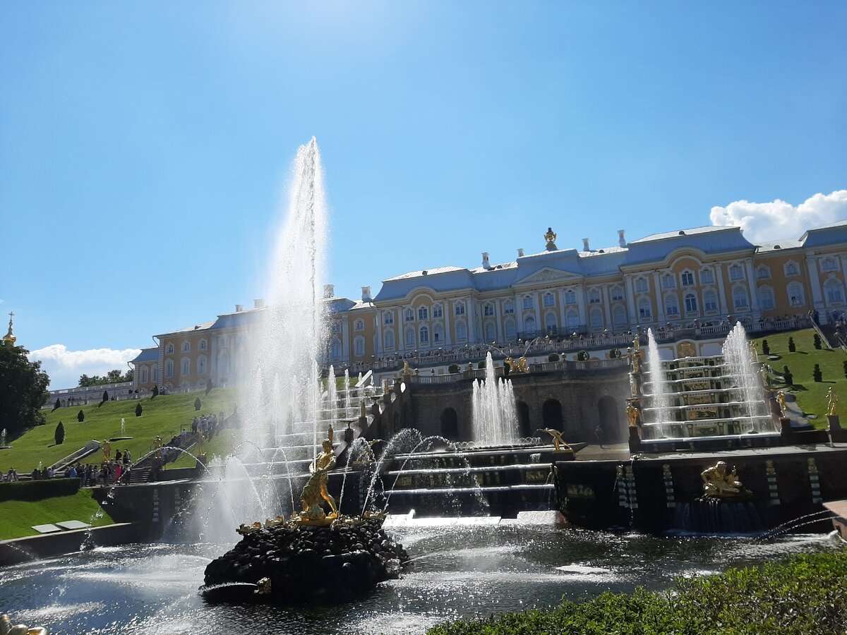 Главный каскад