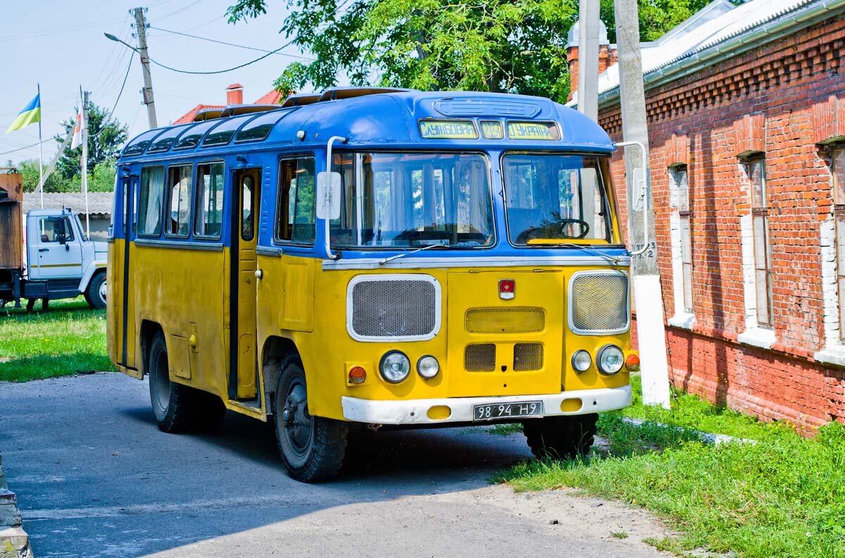 Русские автобусы. ПАЗ 672м fotobus. ПАЗ 672 fotobus. ПАЗ 672 школьный. Старый пазик ПАЗ-672.