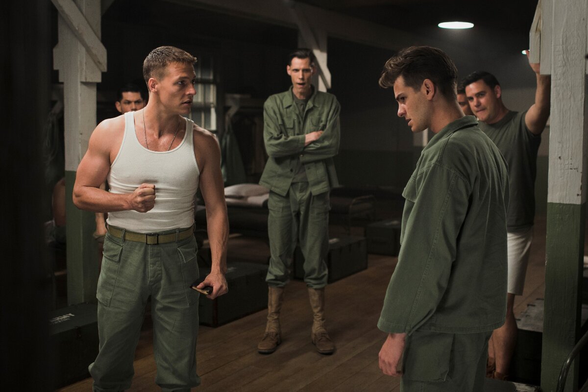 Жена уилла смита фото. Сэм уортингтон по соображениям совести. Смитя. Мистер и миссис смит(2005) брэд питт анджелина джоли. Джон смит брэд питт.