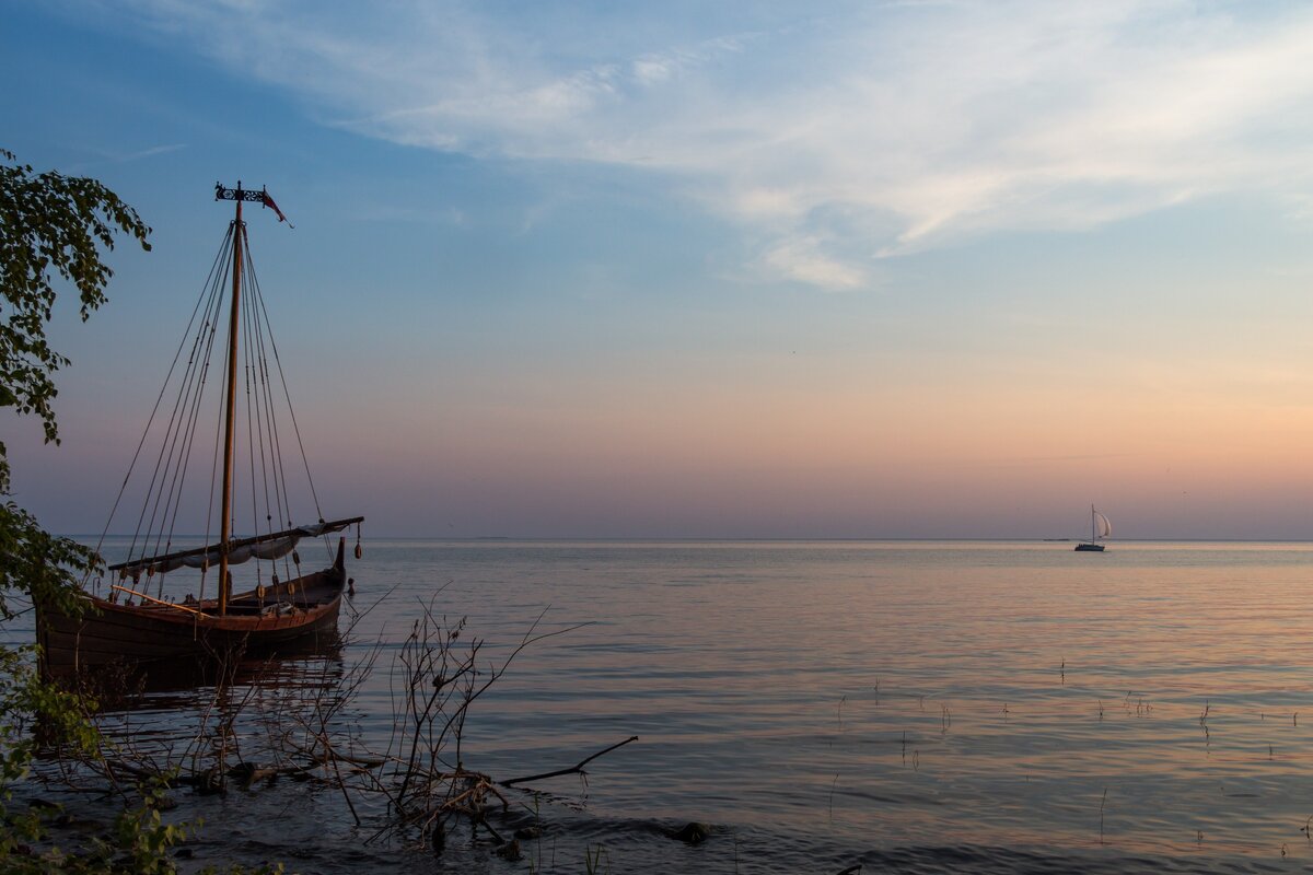 Умиротворенность предыдущего дня. История и современность.