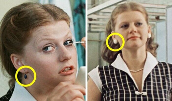 Сережки меняют форму и цвет, да прическа другая.