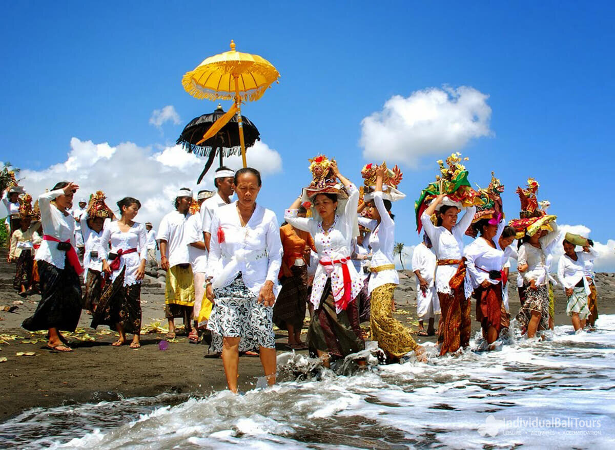 Население бали. Ньепи на Бали. День тишины ( Nyepi Day ) - Бали. Балийский праздник Ньепи. Праздник молчания на Бали.