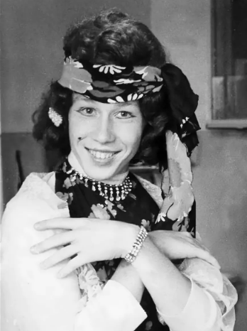 Александр Песков в юности