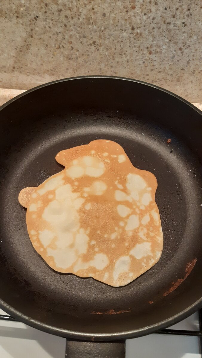 11.03.2021...прошлогодние масленицы🥞 (много фото) ...сажаем петунии🌺 и готовим еду на пару🤫...