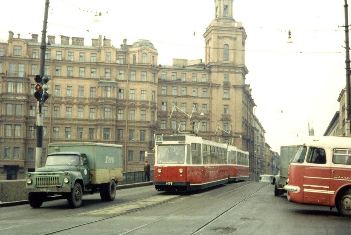 метро в ленинграде в 1974