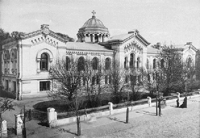 Главный фасад Богадельни имени Геера, 1913 год