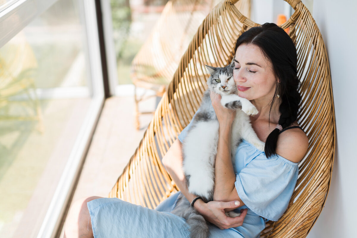 Котов и жена фото Анималотерапия или терапия животными Pet Fabric Дзен