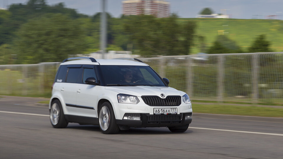 Skoda Yeti (≈1 000 000 руб )