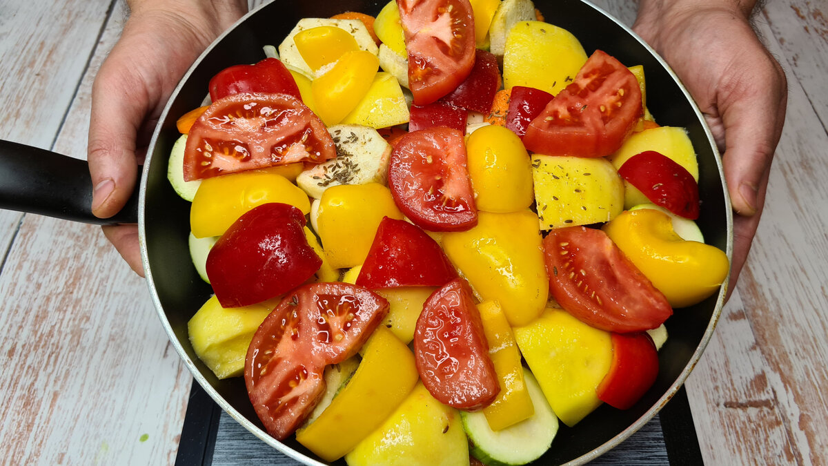 Только мясо и овощи - без ЖАРКИ, без МАСЛА и даже без ВОДЫ (рецепт с видео)  | Multipovar | Дзен