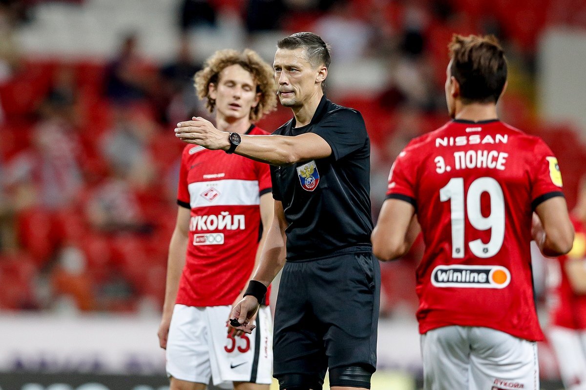 "Сочи" - "Спартак" 13 декабря 2021 года. Надеюсь арбитр не повторит судьбу Казарцева. 