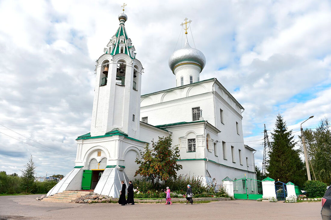 вологда храмы и монастыри