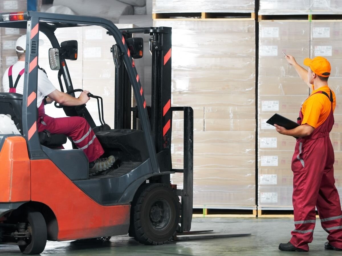 Вилочные погрузчики