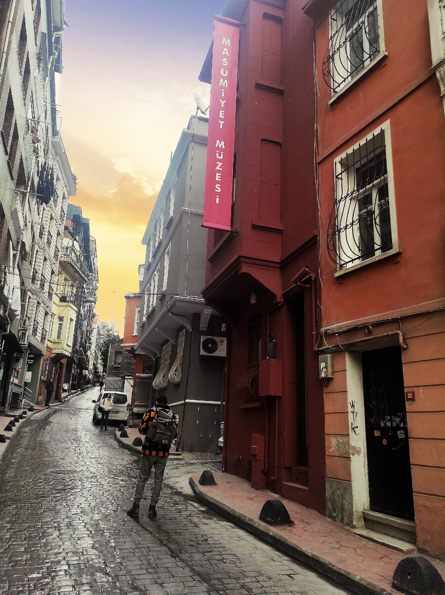 Музей невинности в Стамбуле 