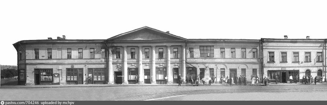 Улица Волхонка, №№ 1 и 3, не сохранились, 1936 г. Источник: http://goskatalog.ru.