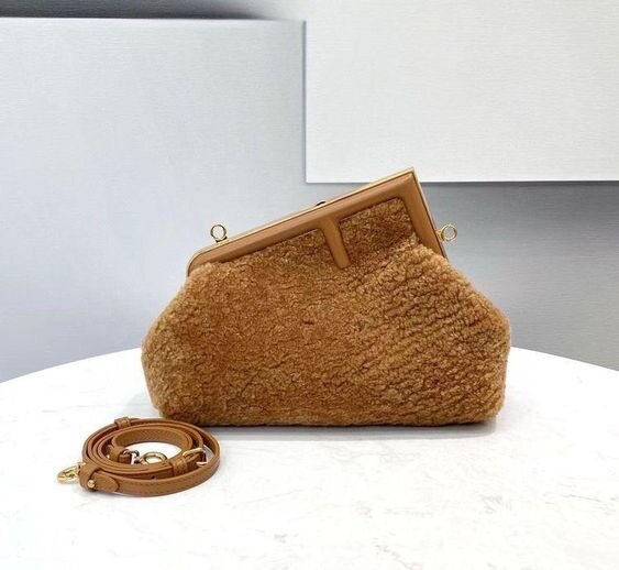 основа деревянный фермуар, купить можно и на маркетплейсах и магазинах для творчества