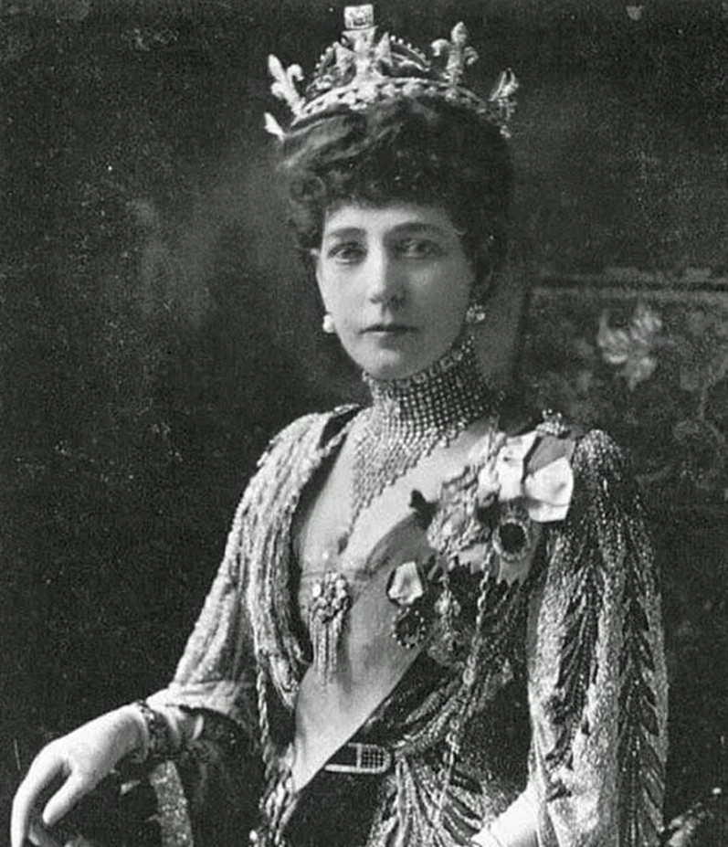 Королева Александра 