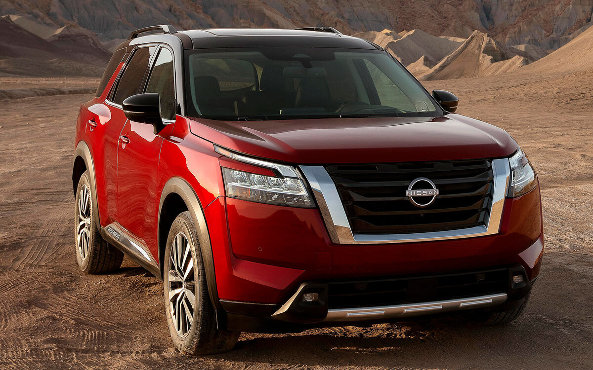 Nissan Pathfinder 5