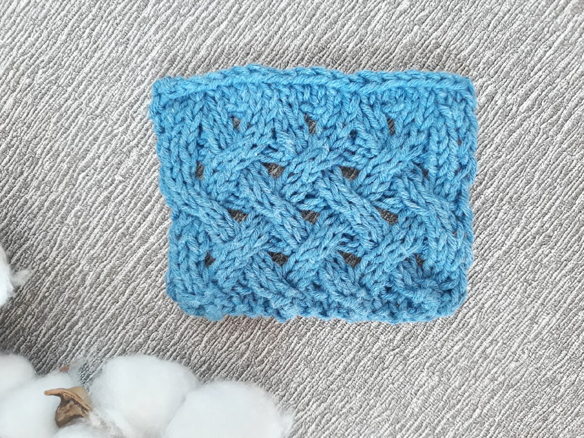 Образец, связанный переплетениями. Фото снято для статьи только что