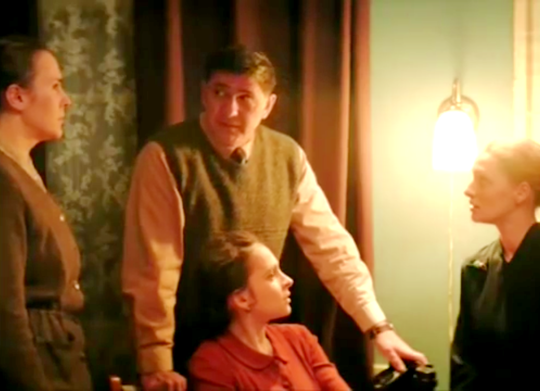 Кадр из сериала В. Сторожевой "Шифр" (2019)
