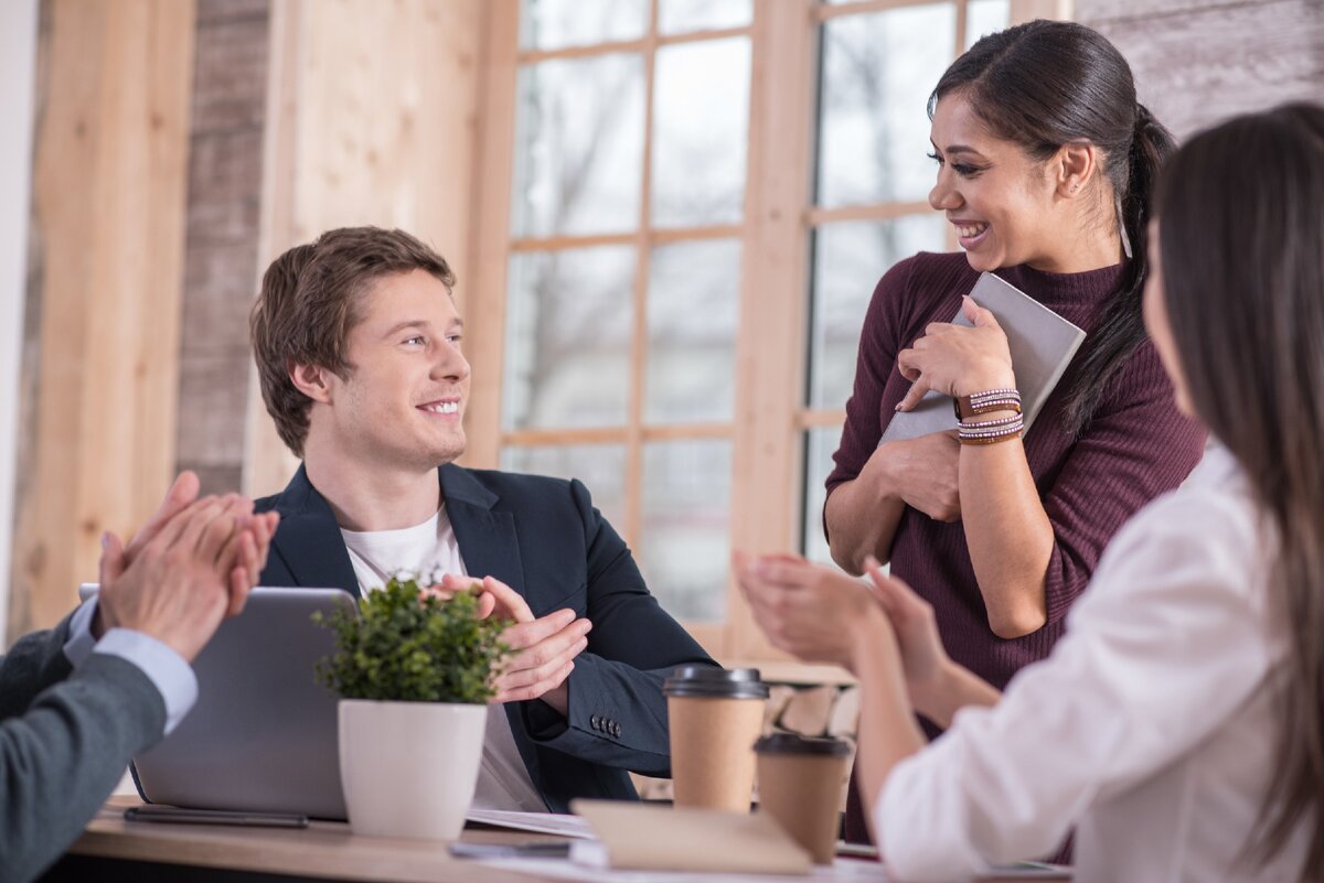 Как быть душой компании.