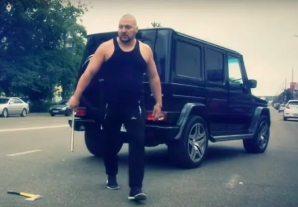 Вот с кем точно не хочется встречаться на дороге. Фото: Яндекс.Картинки