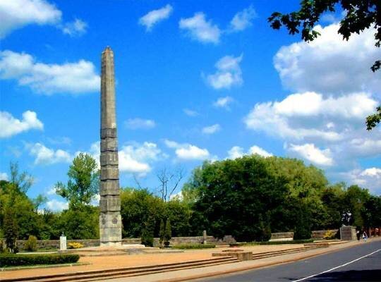 Памятник 1200 гвардейцам в калининграде фото Памятник 1200 воинам-гвардейцам Okhotnikova Albina Дзен