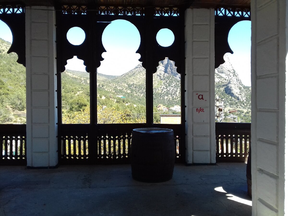 Музей_усадьба Новый Свет Князя Льва Голицына, основателя крымского промышленного виноделия