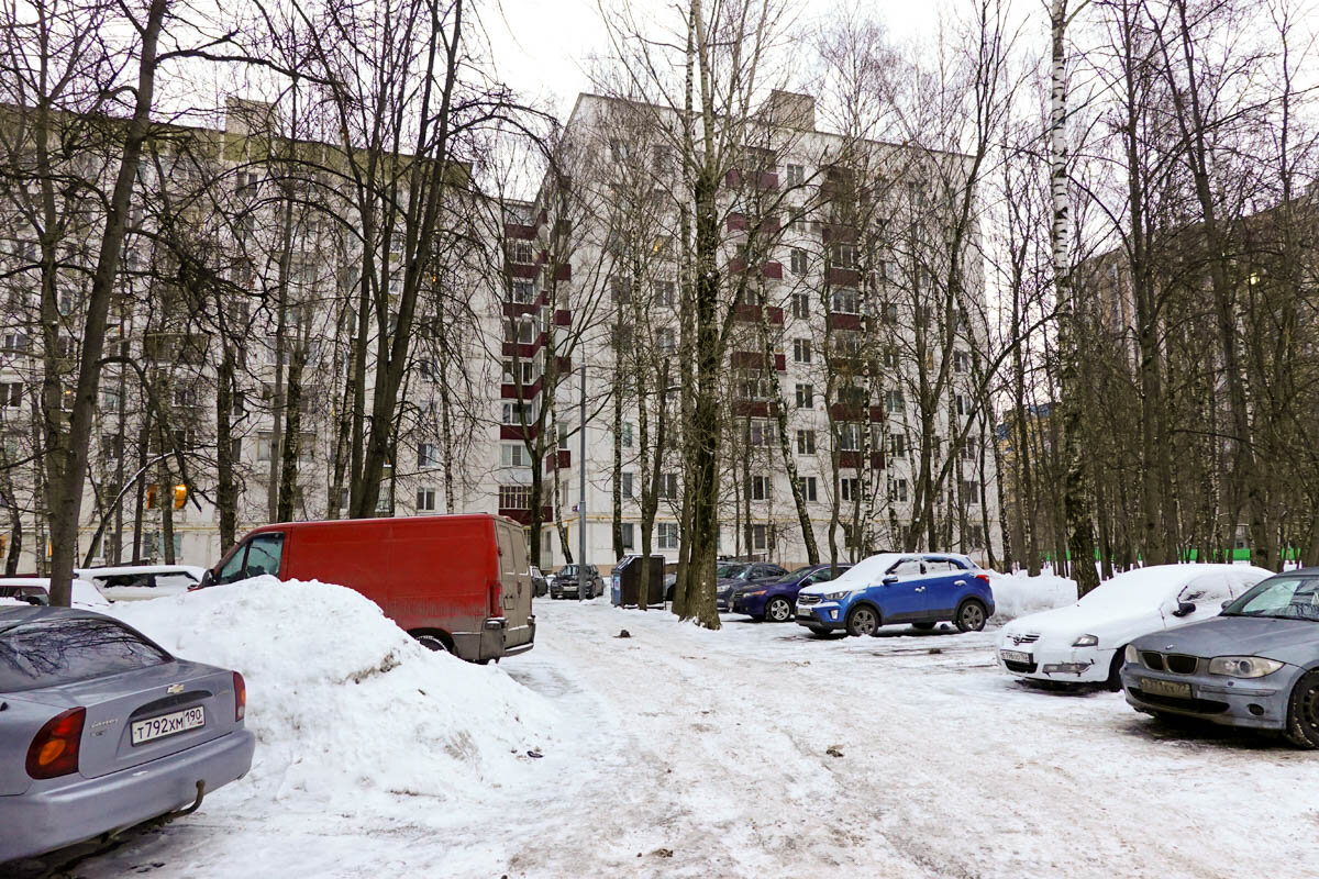 Лучший советский фильм 1971 года снимали в Средней Азии и Москве. Евгений Иванович Трошкин жил в доме по адресу Проспект Вернадского, 49.-7