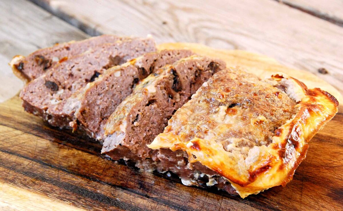 Мясной кекс в африканском стиле