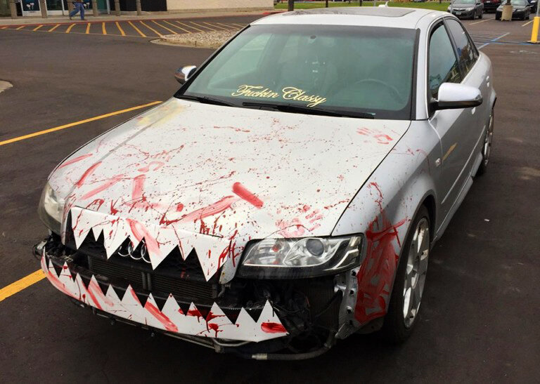 Кровожадный монстр