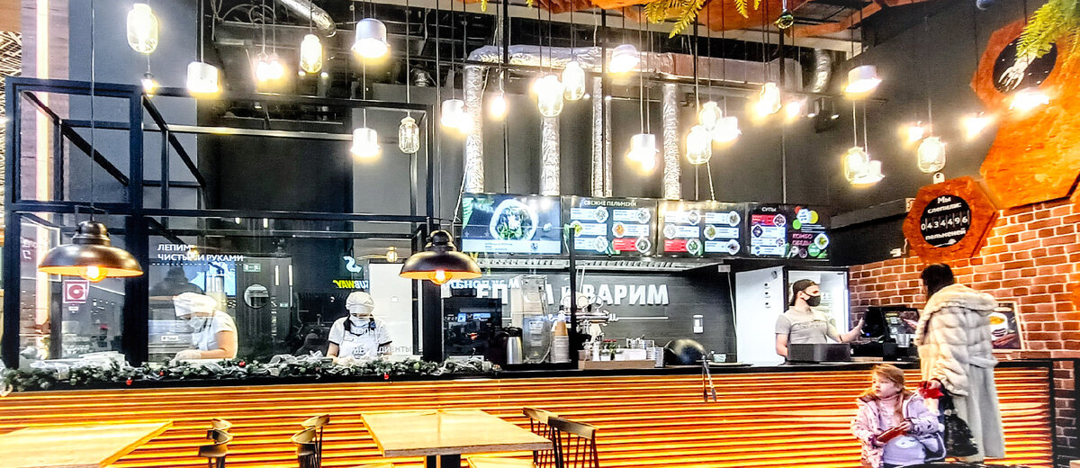 Пельменная "ЛЕПИМ и ВАРИМ", г.Екатеринбург, ул.Металлургов, 87, фудкорт СТЦ МЕГА