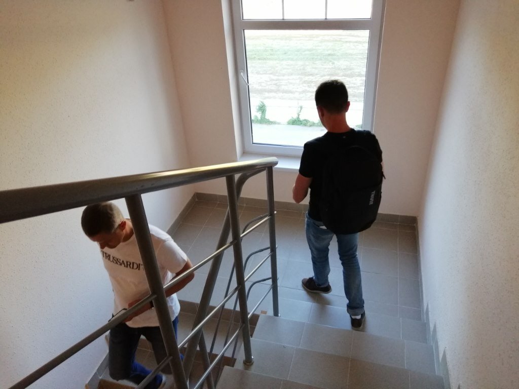 Цены на жилье: вверх по лестнице, ведущей вниз. Фото: Мир Квартир