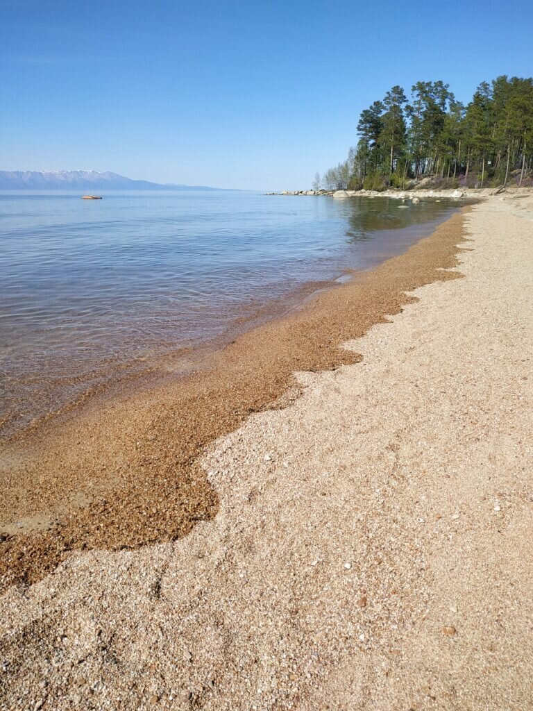 Белый камень в Энхалуке