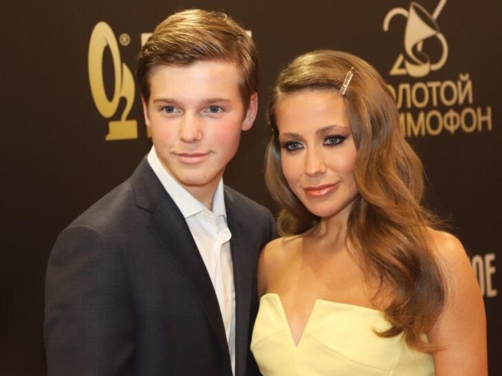 Юлия Барановская с сыном Артемом. Фото: Globallookpress.com