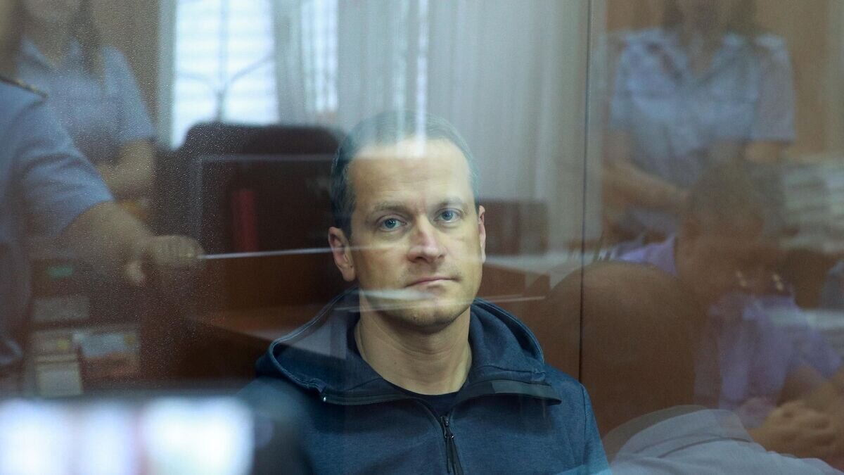    Бывший заместитель министра МЧС РФ Андрей Гурович в Басманном районном суде Москвы© РИА Новости / Антон Денисов