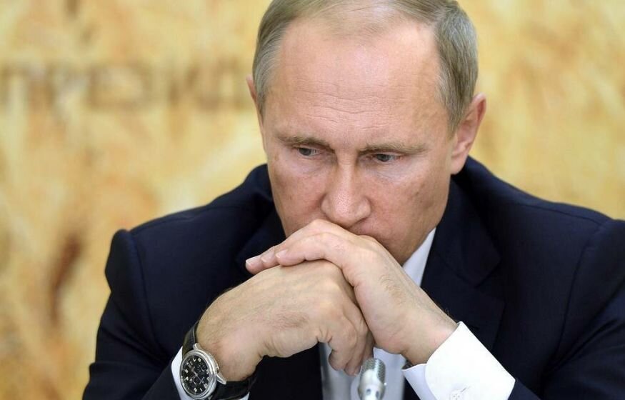 Московские депутаты потребовали от Путина уйти в отставку