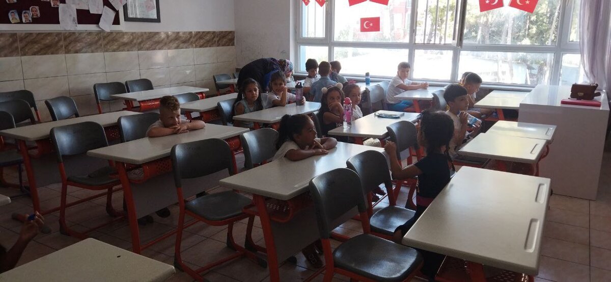 Типичный турецкий класс в типичной турецкой школе