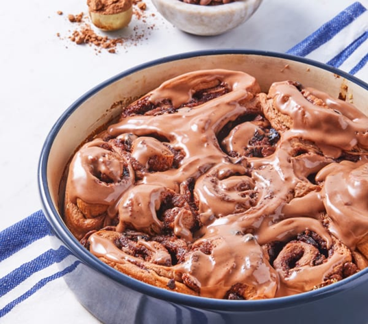 Cinnabon с корицей и шоколадом