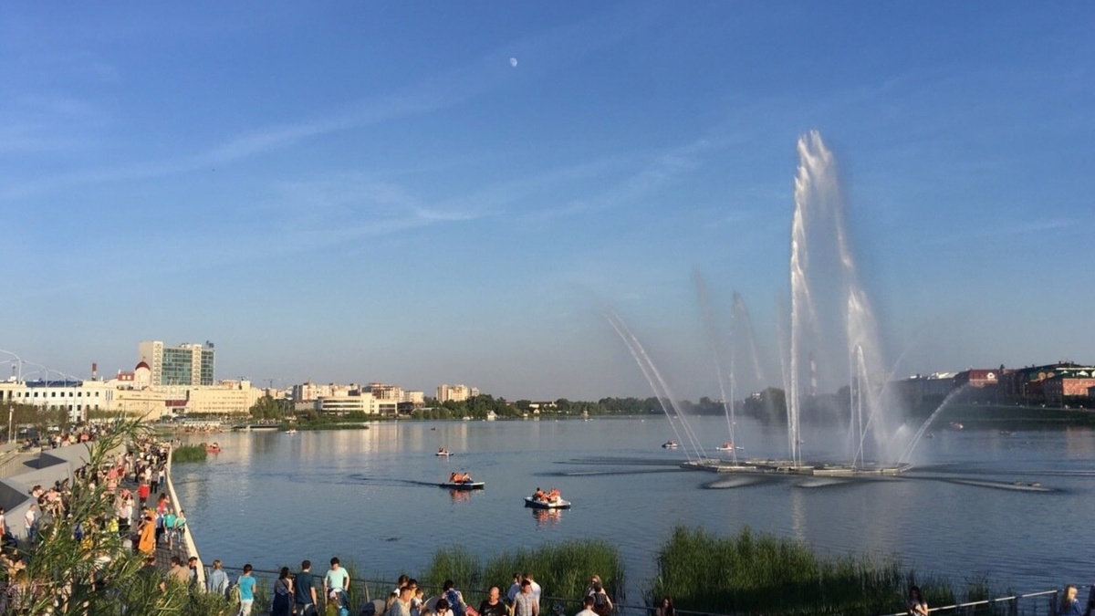     В Казани на ремонт фонтанов из городского бюджета выделили 14,8 млн рублей. Такая информация отражена на портале госзакупок.