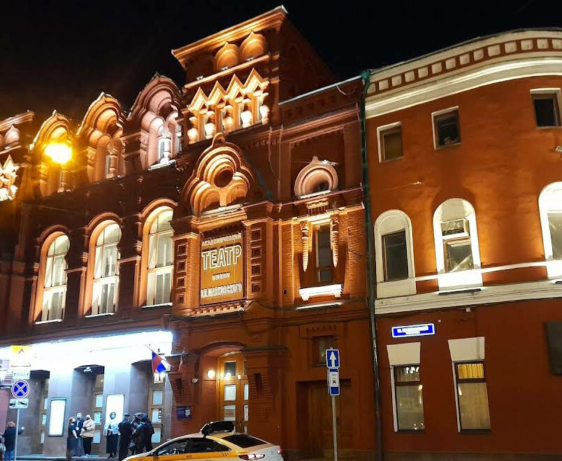 Этому театру наш Мистер Икс отдал 27 лет