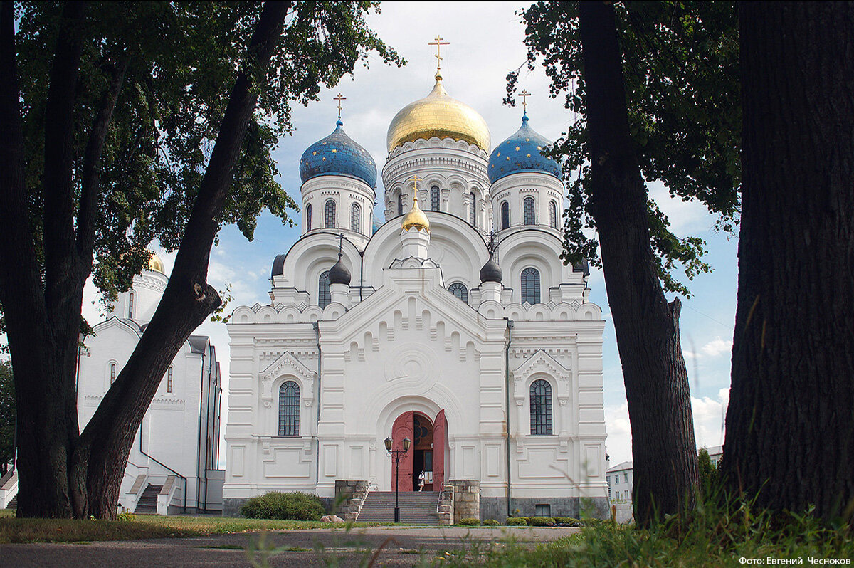 Город на память». 670. МКАД. 15-16 км. Николо-Угрешский монастырь | Город  на память | Дзен