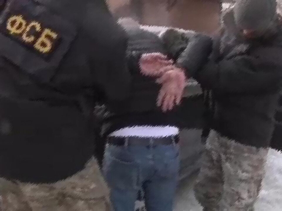 задержание оборотней в погонах. фсб задержание полицейских. хищение денежных средств в дагестане. задержание усб. задержание сотрудников гибдд за взятку.