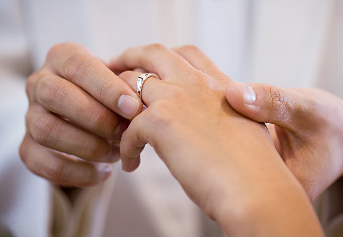     «Жестяная свадьба»: как отметить восьмилетие супружеской жизни