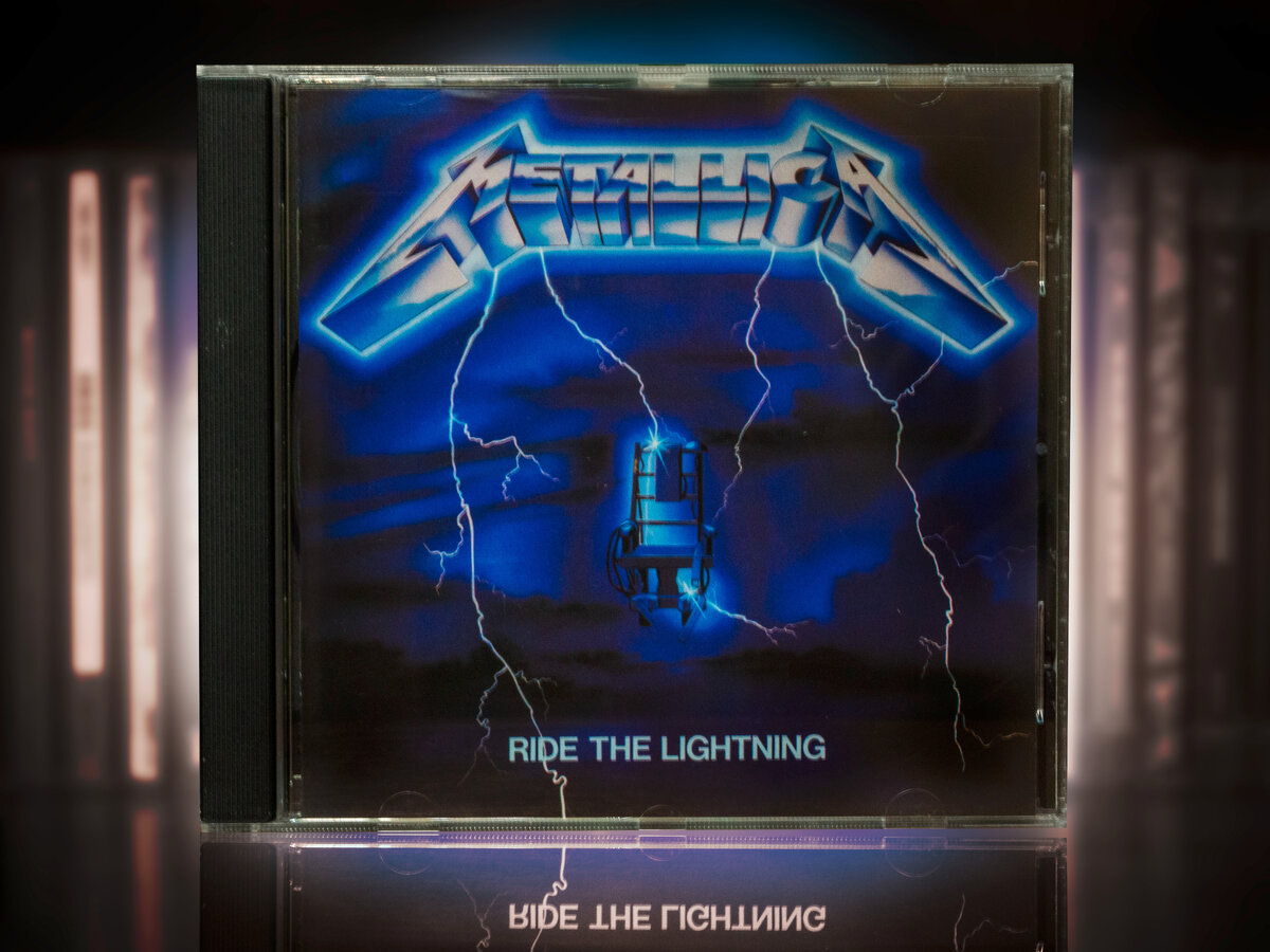 Metallica ride the lightning альбом. Metallica 1984 Ride the Lightning. Metallica Ride the Lightning обложка. Обои металлика Ride the Lightning.