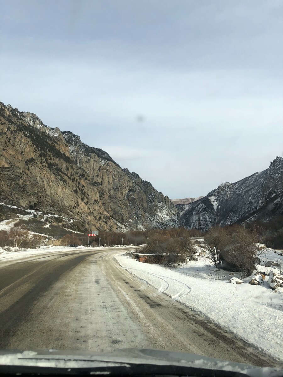 Не могу делиться фото с работы-это коммерческая тайна