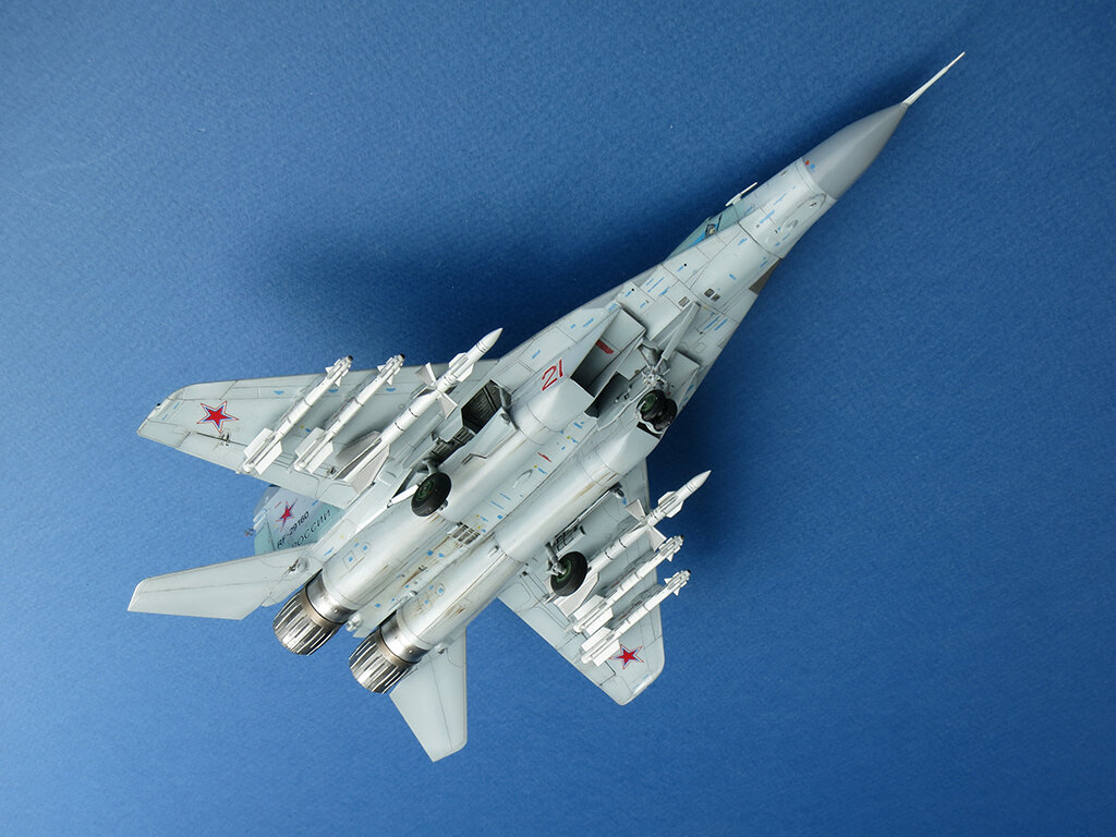 Звезда 29. Миг-29 звезда 1/72. Mig-29 1/72. Миг-29 9-13 1/72. Миг-29upg 1/72.