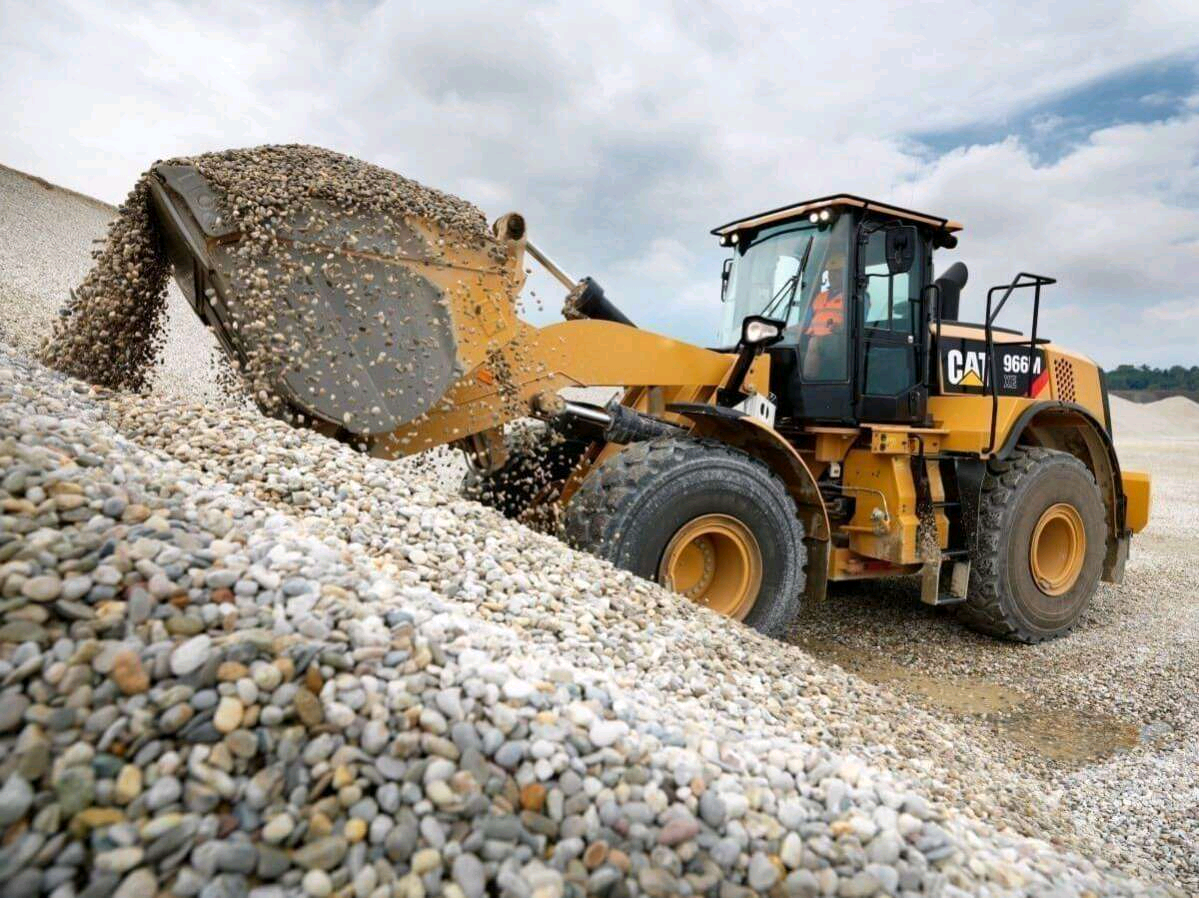 Материалы экскаватора. Caterpillar 972m xe. Погрузчик фронтальный Алтын 1500. Caterpillar 972m xe Wheel Loaders. Машинист фронтального погрузчика вклайф.