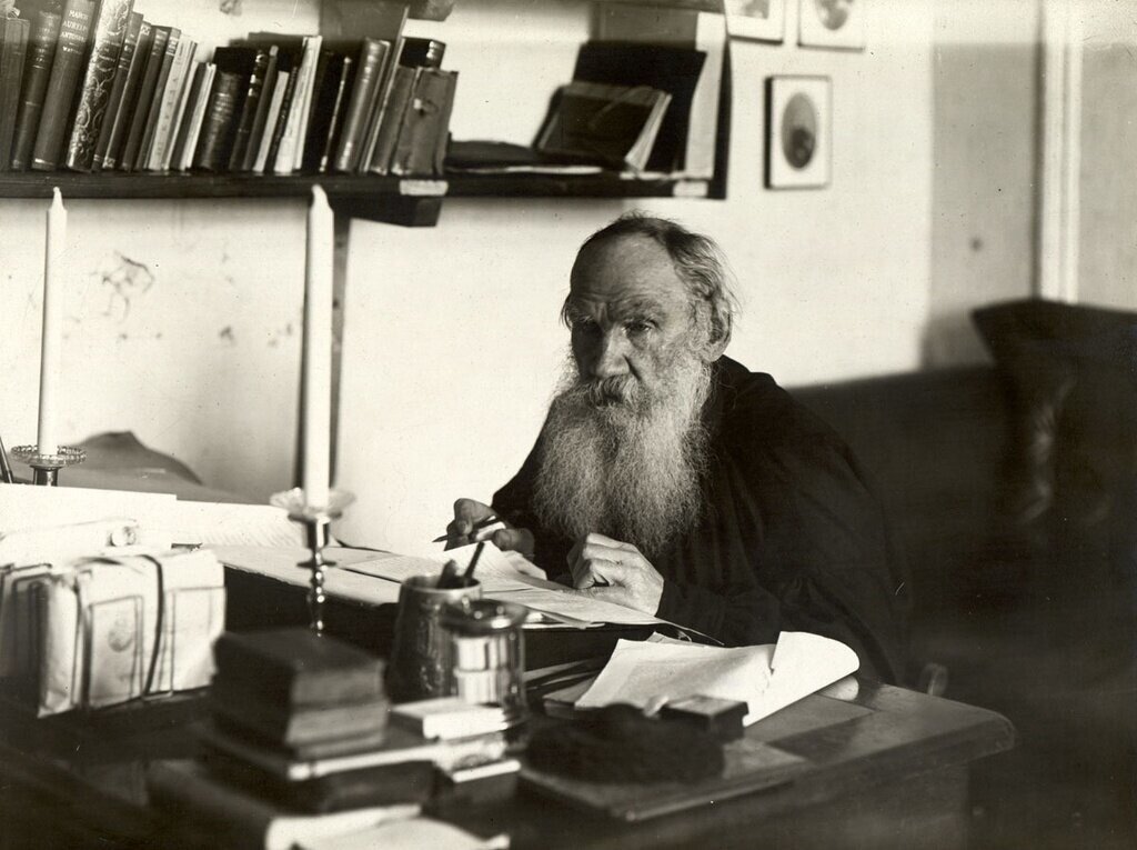 Л.Н.Толстой (1828-1910)