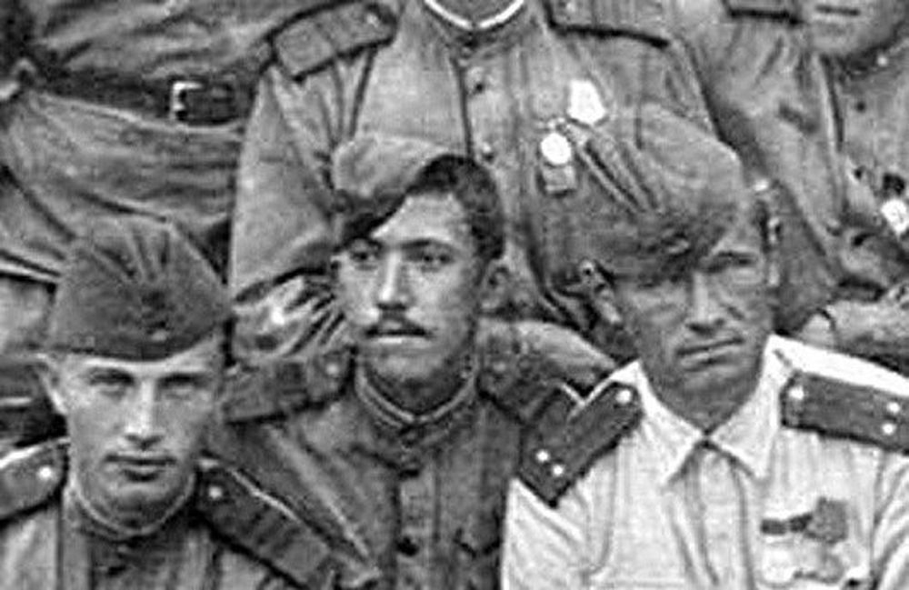 Юрий Никулин: прошёл две войны, ранения и контузии8